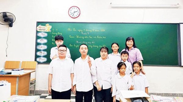 Hành trình gieo chữ bằng tình thương