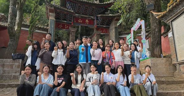 Hành trình khám phá dấu ấn ngàn năm trên núi Tú Sơn