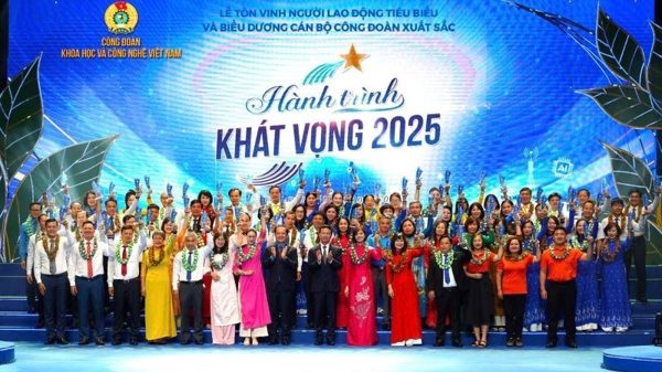 “Hành trình khát vọng 2026” tôn vinh 183 người lao động tiêu biểu