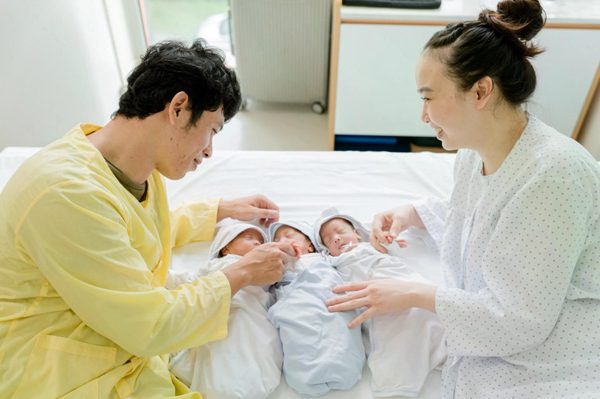 Hành trình kì diệu của ca tam thai đặc biệt chưa từng có trong giáo trình