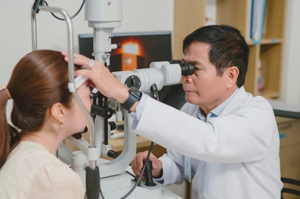 Hành trình phục hồi thị lực cho người đục thủy tinh thể ở ĐBSCL