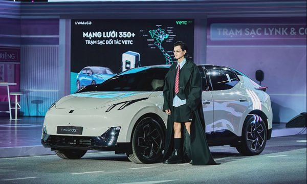 Hành trình ra đời mẫu xe thuần điện đầu tiên của Lynk & Co