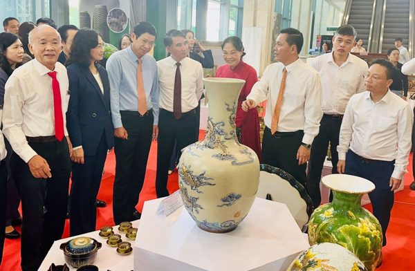 Hanoi Giftshow 2026: Đưa thủ công mỹ nghệ Việt Nam tiếp cận thị trường quốc tế