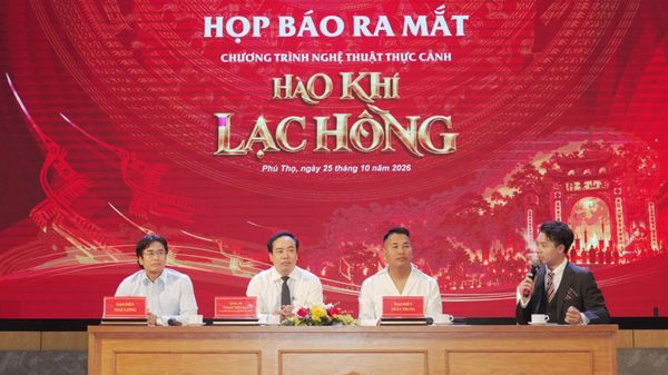 "Hào khí Lạc Hồng" - Kể huyền sử cội nguồn bằng nghệ thuật thực cảnh