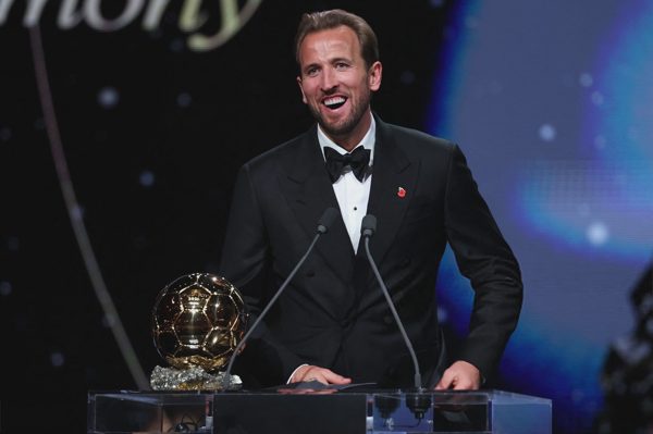 Harry Kane giành Quả bóng vàng 2026