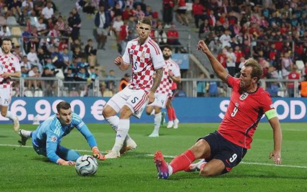 Harry Kane và Saka lập cú đúp giúp tuyển Anh 'thắng khó tin' trước Croatia