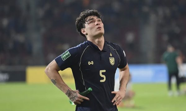 Hậu vệ trụ cột của Thái Lan bật khóc vì lỡ FIFA ASEAN Cup