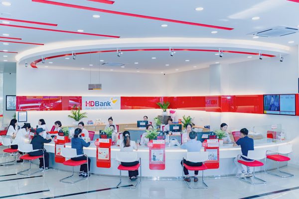 HDBank triển khai gói tín dụng 10.000 tỷ đồng, giảm lãi suất 1,5%/năm hỗ trợ doanh nghiệp