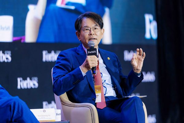 HDBank vào Top 50 Forbes Việt Nam trong bước chuyển lớn của thị trường vốn