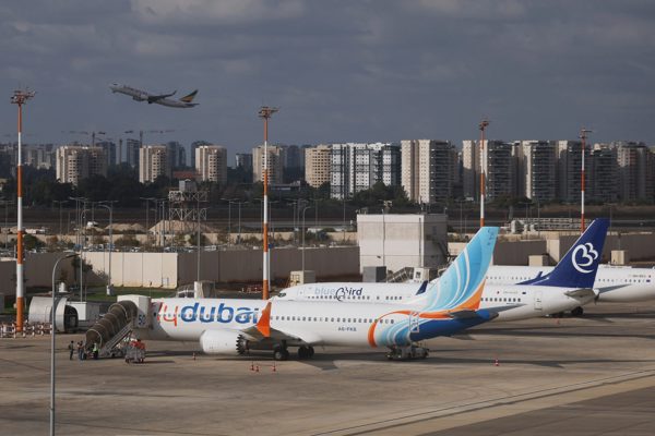 Hé lộ danh tính và lời khai của cơ phó Flydubai về "ý định đâm máy bay"