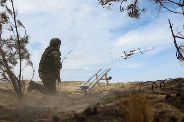 Hé lộ mắt xích bí mật giúp UAV Nga vượt nhiễu, đánh sâu vào Ukraine