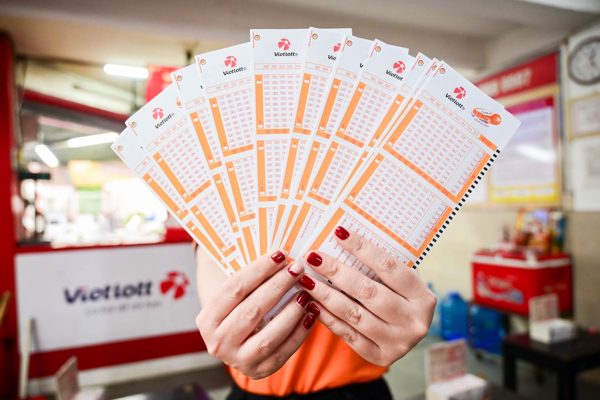 Hé lộ nơi bán tấm vé trúng độc đắc Vietlott gần 72 tỷ