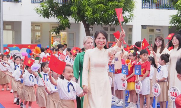 Hệ thống Lý Thái Tổ định hướng công nghệ, hội nhập cho năm học mới