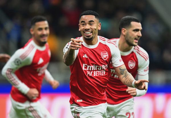 Hết hy vọng mua Alvarez, Barca tuyển mộ Gabriel Jesus