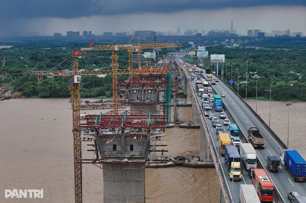 Hiện trạng cầu Long Thành 2 trên cao tốc nối TPHCM với sân bay Long Thành