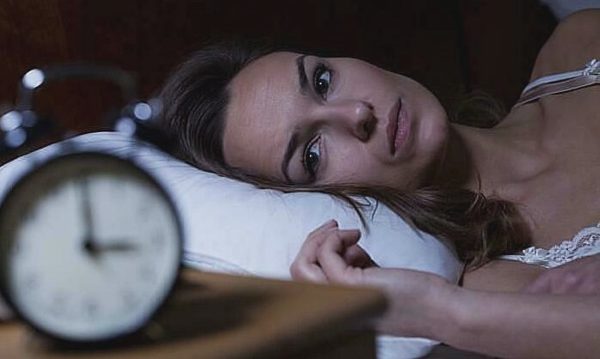 Hiện tượng 'đêm đầu tiên' khiến ngủ kém khi ở khách sạn