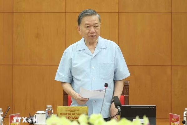 Hiệu quả phát triển và niềm tin của nhân dân là thước đo quan trọng nhất