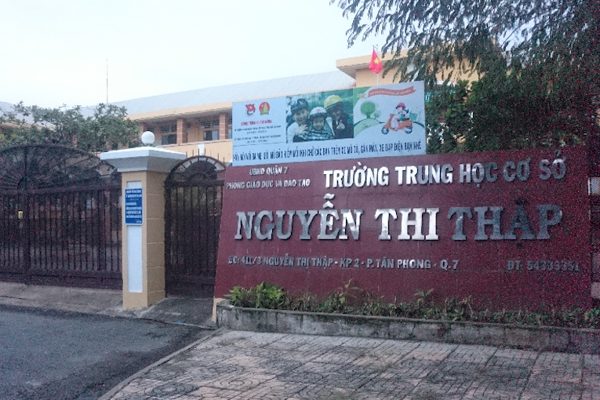 Hiệu trưởng lên tiếng việc phải học chương trình liên kết mới được học bán trú