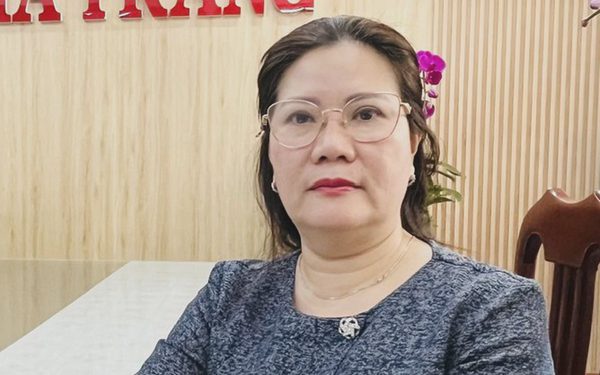 Hiệu trưởng 'siêu trường' hơn 10.500 học sinh, 287 lớp: Hạn chế hội họp, quản trị bằng chuyển đổi số