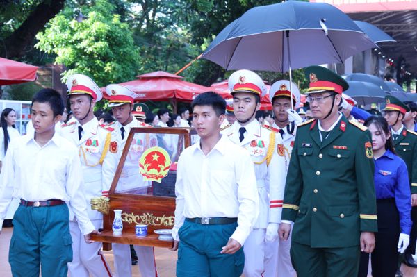 Hình ảnh tổng duyệt Lễ truy điệu, đưa hài cốt 731 liệt sĩ ở Công viên Lê Thị Riêng về nơi an nghỉ