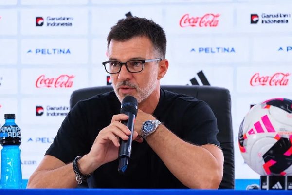 HLV Anthony Hudson: Lực lượng dự FIFA ASEAN Cup 2026 vẫn chưa phải tốt nhất của Thái Lan