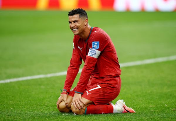 HLV Erik ten Hag: Ronaldo tự ý bỏ tập, thể lực không đạt yêu cầu