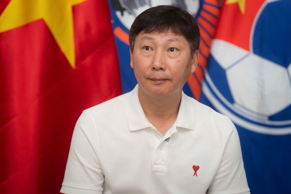 HLV Kim Sang-sik chia sẻ về hành trình vô địch ASEAN Cup 2026