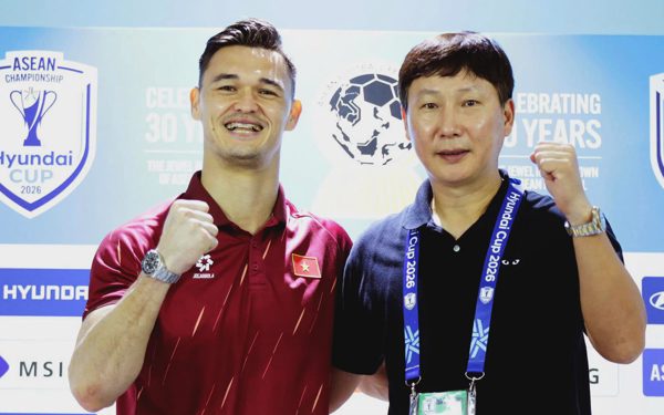 HLV Kim Sang Sik: 'Đây mới chỉ là trận lượt đi, chúng tôi vẫn còn 90 phút tại Mỹ Đình'