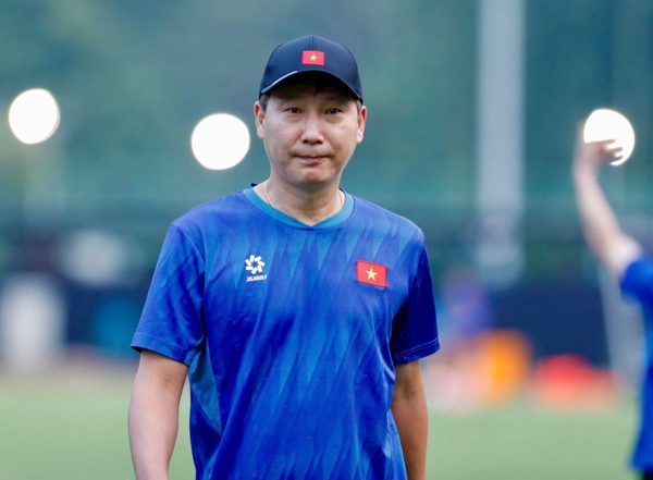 HLV Kim Sang-sik: Đội tuyển Việt Nam dồn toàn lực để đánh bại Thái Lan