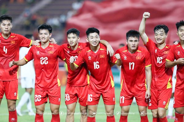HLV Kim Sang Sik không dẫn dắt U23 Việt Nam đấu Qatar, Thái Lan