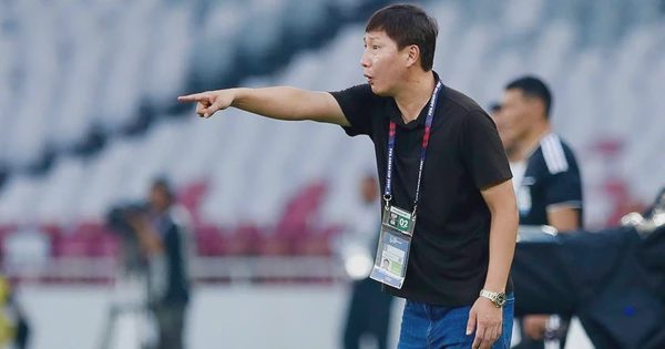 HLV Kim Sang-sik không thể dẫn dắt U.23 Việt Nam tại Gia Lai Cup, ai sẽ ngồi ghế nóng?