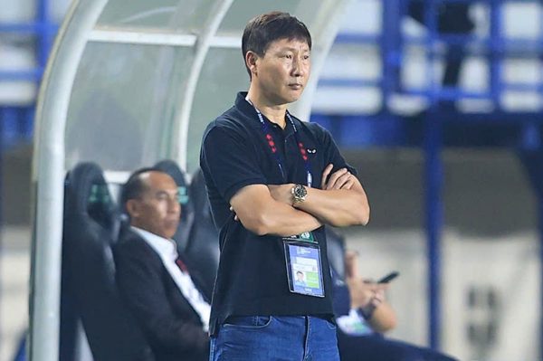 HLV Kim Sang Sik: Tuyển Việt Nam làm hết sức thắng Pakistan