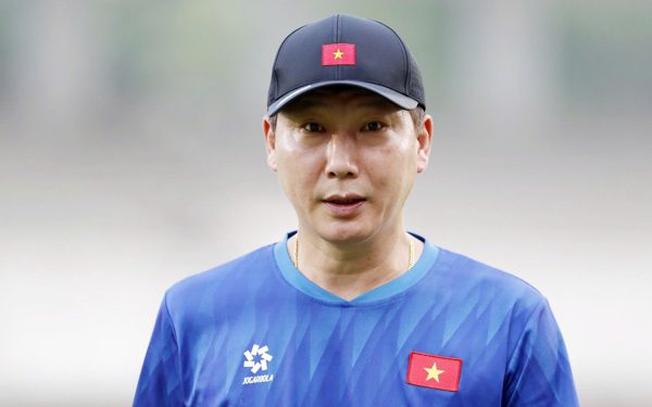 HLV Kim Sang Sik: Tuyển Việt Nam nhất định phải thắng Pakistan