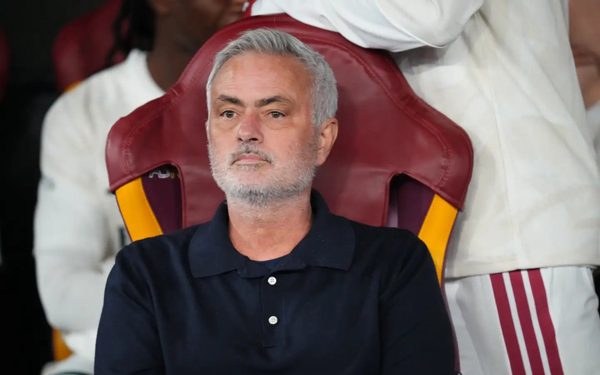 HLV Mourinho: 'Khi bị dẫn 1-3, ai cũng nghĩ Real đã hết cửa'