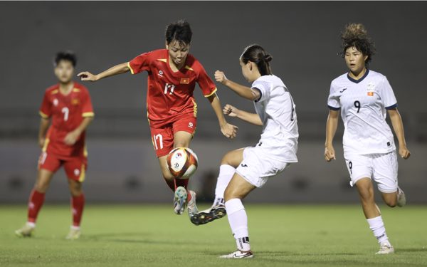 HLV người Nhật Bản nói gì khi U17 nữ Việt Nam giành vé dự Vòng chung kết châu Á?