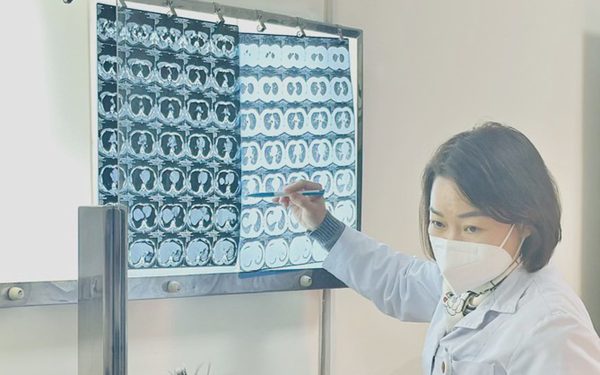 Ho, khó thở kéo dài, cẩn thận phổi có thể đã tổn thương từ lâu