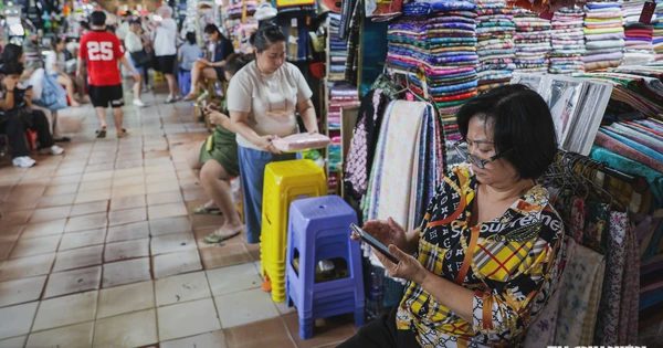 Hộ kinh doanh 'đứng tên' vay vốn coi chừng bị tạm hoãn xuất cảnh