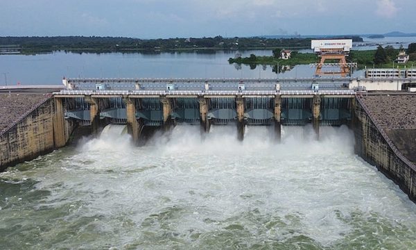 Hồ Trị An xả lũ sau nhiều ngày mưa lớn