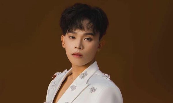 Hồ Văn Cường làm liveshow kỷ niệm 10 năm ca hát
