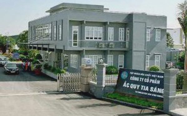 Hóa chất Đức Giang cử 2 người vào HĐQT Ắc quy Tia Sáng