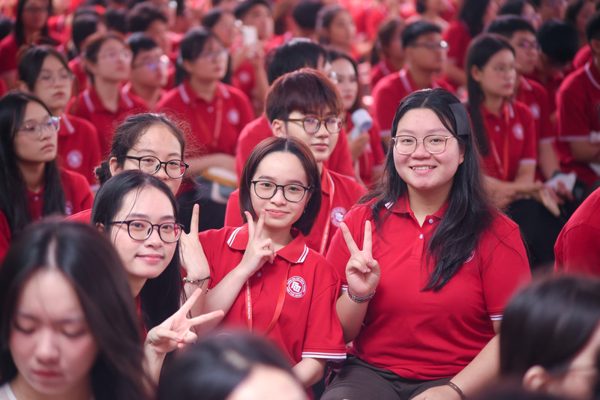 Hóa đơn học phí có dễ lấy để giảm trừ khi tính thuế thu nhập?
