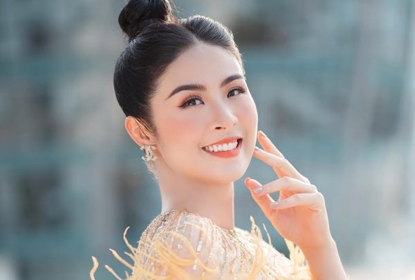 Hoa hậu Ngọc Hân lên chức, NSND Thái Bảo trẻ đẹp tuổi 62
