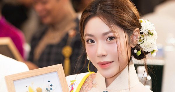 Hoa hậu Việt biết 4 thứ tiếng ra sao sau một năm đăng quang?