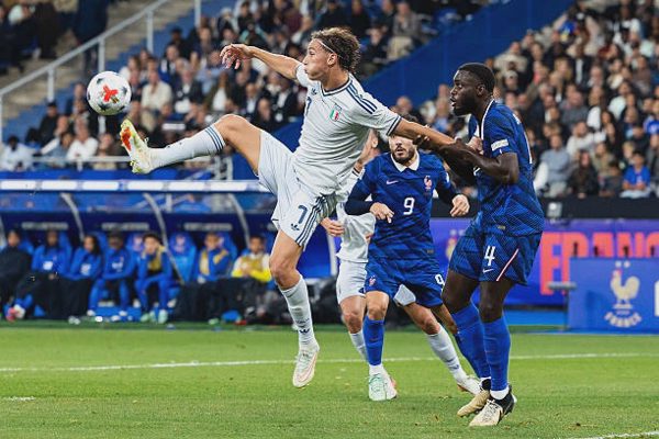 Hòa Italy, tuyển Pháp chấm dứt mạch trận toàn thắng thời HLV Zidane