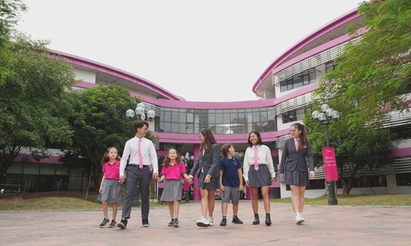 Hòa nhạc đón năm học mới tại TH School