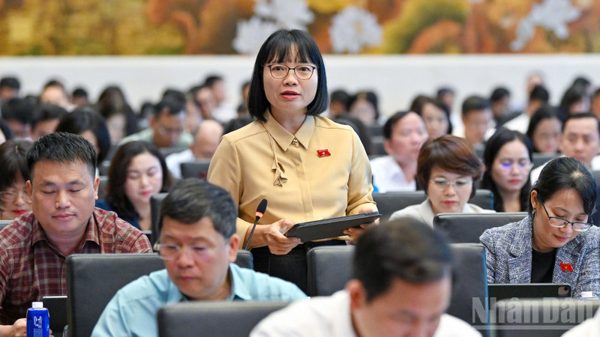 Hoàn thiện cơ chế giá điện, tháo gỡ điểm nghẽn để thúc đẩy thị trường điện cạnh tranh