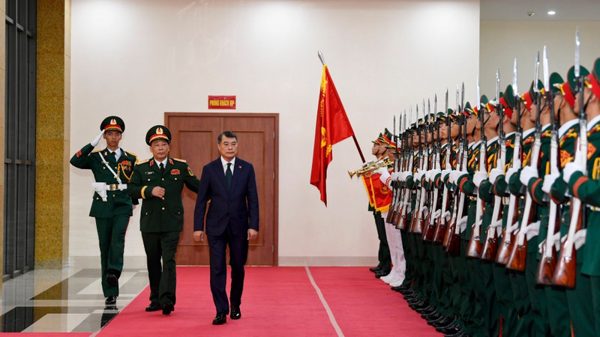Hoàn thiện tư duy chiến lược lãnh đạo, chỉ huy; tạo bước đột phá về chất lượng đào tạo, bồi dưỡng cán bộ