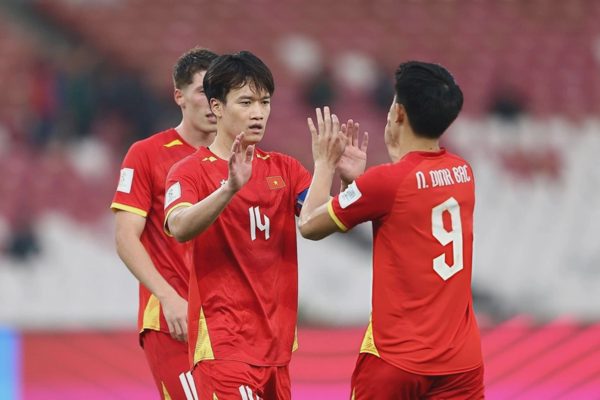 Hoàng Đức: "Chấn thương khiến tuyển Việt Nam khó khăn ở FIFA ASEAN Cup"