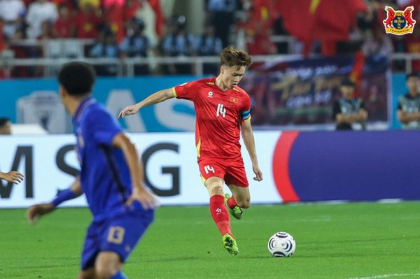 Hoàng Đức chấn thương, tuyển Việt Nam thấp thỏm trước FIFA ASEAN Cup