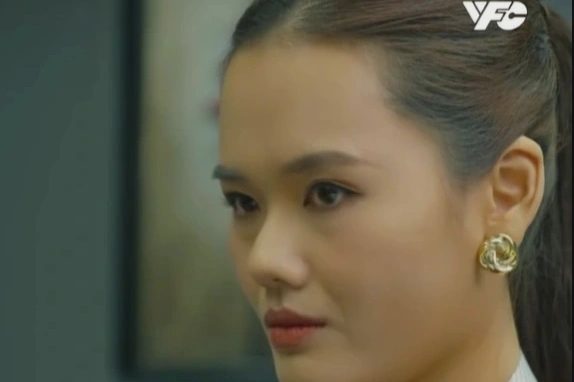 Hoàng Phương Thảo khiến khán giả "ghét cay ghét đắng" trong phim VTV